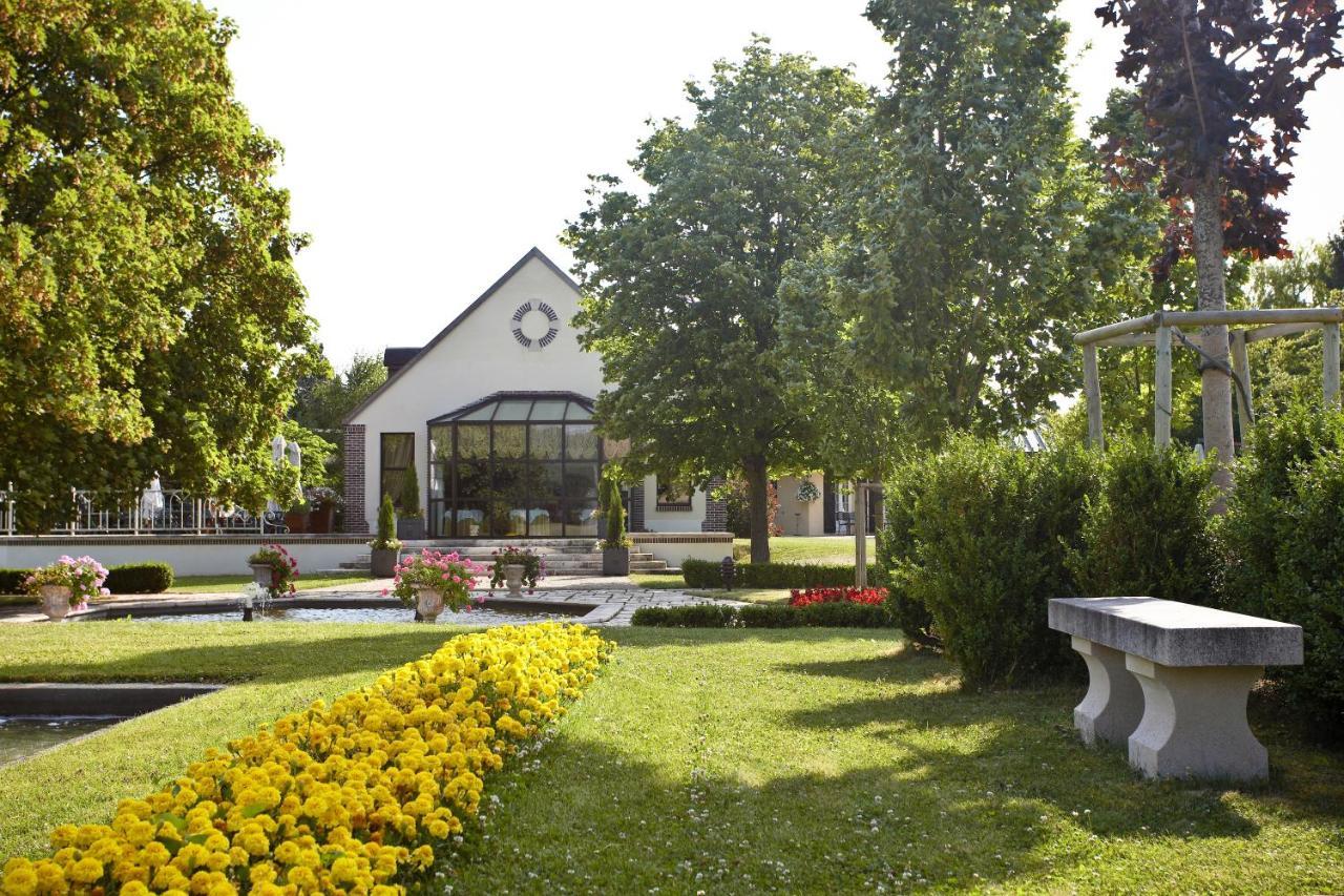 Hostellerie Briqueterie & Spa Champagne Vinay  Exterior photo